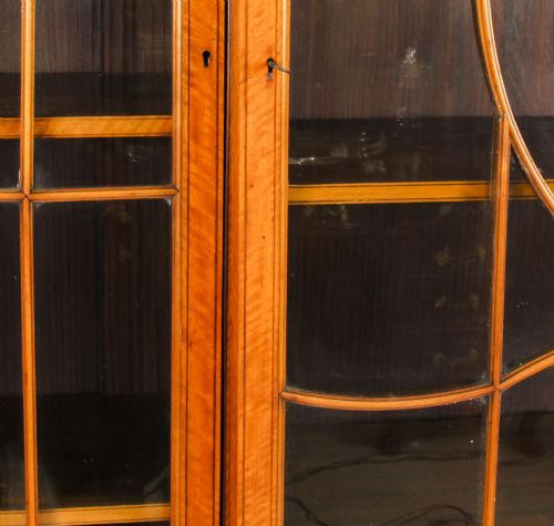 ANTIQUE SATINWOOD BREAKFRONT BOOKCASE DISPLAY CABINET EDWARDS ROBERTS 19TH C - ADDITIONAL PHOTO 20