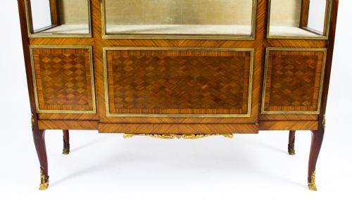 ANTIQUE FRENCH KINGWOOD PARQUETRY ORMOLU MOUNTED VITRINE CABINET 19TH C - ADDITIONAL PHOTO 9