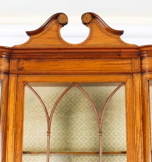 ANTIQUE EDWARDIAN SERPENTINE SATINWOOD INLAID DISPLAY CABINET 19TH C - ADDITIONAL PHOTO 1