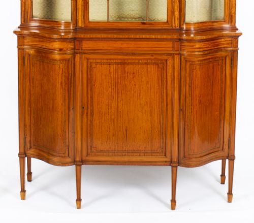 ANTIQUE EDWARDIAN SERPENTINE SATINWOOD INLAID DISPLAY CABINET 19TH C - ADDITIONAL PHOTO 2