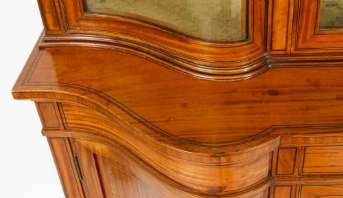 ANTIQUE EDWARDIAN SERPENTINE SATINWOOD INLAID DISPLAY CABINET 19TH C - ADDITIONAL PHOTO 11