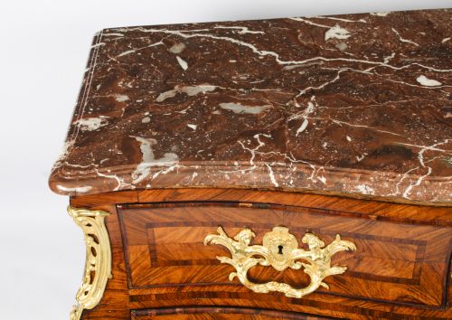 ANTIQUE FRENCH RGENCE KINGWOOD ORMOLU MOUNTED COMMODE CIRCA 1720 18TH C - ADDITIONAL PHOTO 2