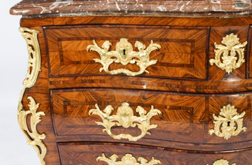 ANTIQUE FRENCH RGENCE KINGWOOD ORMOLU MOUNTED COMMODE CIRCA 1720 18TH C - ADDITIONAL PHOTO 6