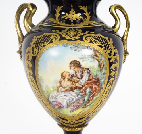 ANTIQUE PARIS PORCELAIN ORMOLU MOUNTED THREE PIECE GARNITURE CIRCA 1900 - ADDITIONAL PHOTO 12