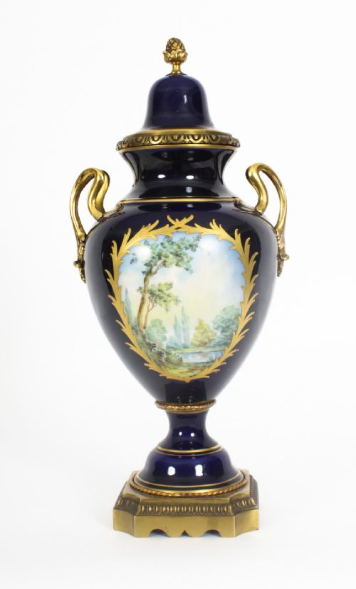 ANTIQUE PARIS PORCELAIN ORMOLU MOUNTED THREE PIECE GARNITURE CIRCA 1900 - ADDITIONAL PHOTO 15