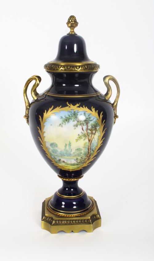 ANTIQUE PARIS PORCELAIN ORMOLU MOUNTED THREE PIECE GARNITURE CIRCA 1900 - ADDITIONAL PHOTO 22