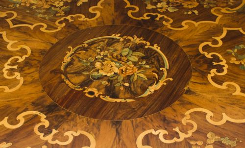 fig 7. Antique 4ft 6