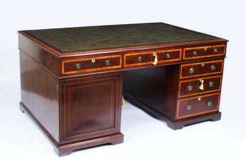 Antique Victorian Flame Mahogany Partners Pedestal Desk C.1870 19th C
