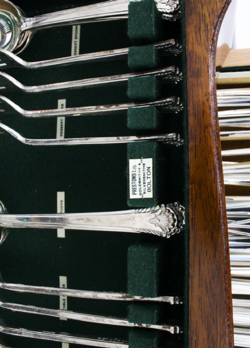 fig 7. Antique English Silver Plated Cased 151 Piece 8 Setting Canteen Cutlery C1920