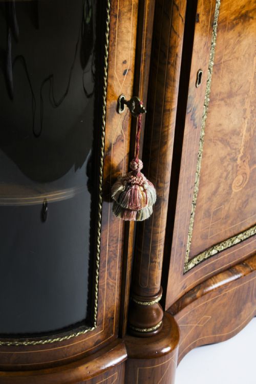 fig 2. Antique Victorian Serpentine Burr Walnut Marquetry Credenza 19th C