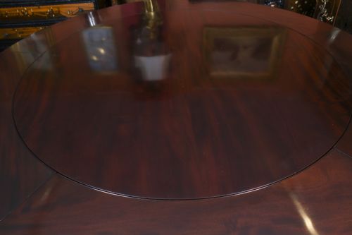 fig 7. Antique 6ft diameter Flame Mahogany Gillows Dining Table Circa 1835