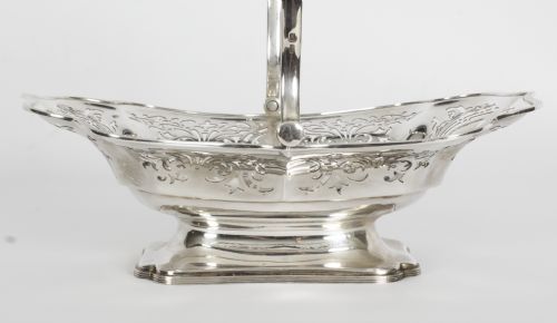 fig 3. Antique English Edward VII Sterling Silver Fruit Bread Basket Sheffield 1907