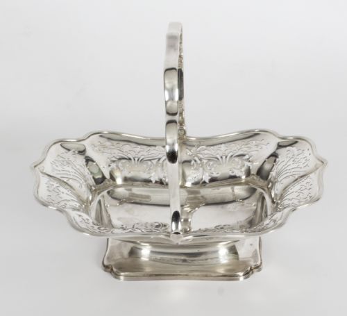 fig 5. Antique English Edward VII Sterling Silver Fruit Bread Basket Sheffield 1907