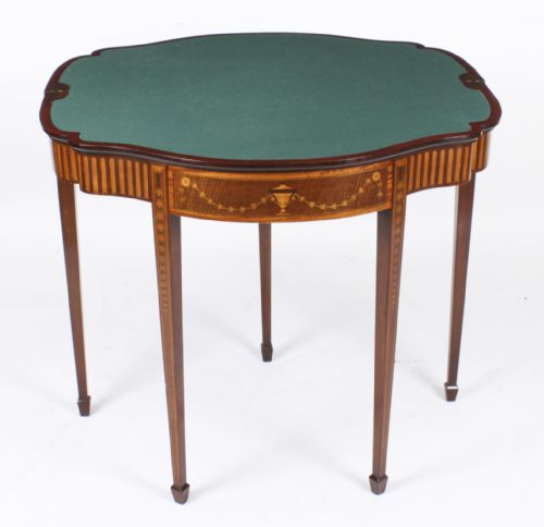 ANTIQUE MAHOGANY AND SATINWOOD INLAID SERPENTINE CARD CONSOLE TABLE CIRCA 1880 - ADDITIONAL PHOTO 2