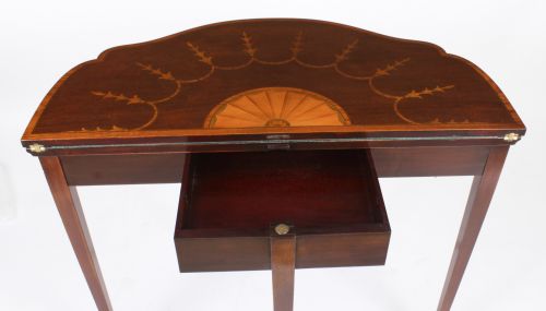 ANTIQUE MAHOGANY AND SATINWOOD INLAID SERPENTINE CARD CONSOLE TABLE CIRCA 1880 - ADDITIONAL PHOTO 15