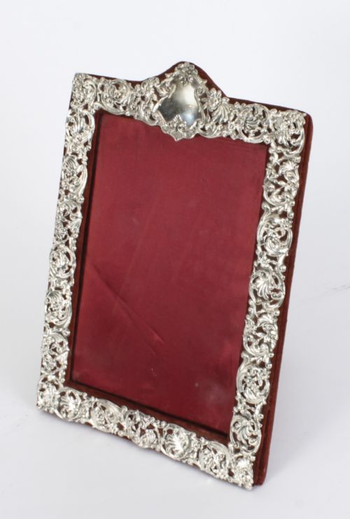 fig 2. Antique Sterling Silver Photo Frame by Henry Manton 1899 19th C 28x21cm