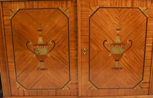 fig 2. Antique Pair Edwardian Inlaid Satinwood Bookcases by Maple & Co C1900

