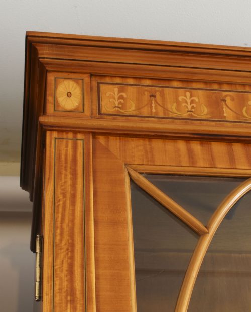 fig 7. Antique Pair Edwardian Inlaid Satinwood Bookcases by Maple & Co C1900
