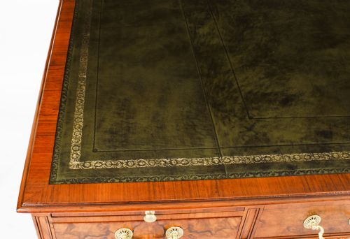 fig 3. Antique 5ft2