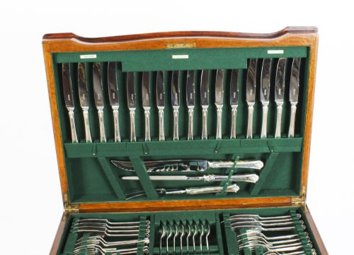 fig 3. Antique English Silver Plated Cased 151 Piece 8 Setting Canteen Cutlery C1920