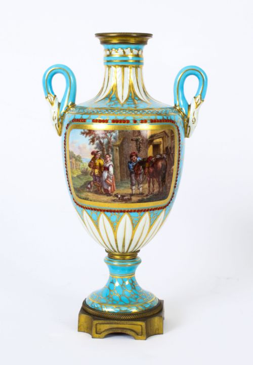 ANTIQUE PAIR OF FRENCH BLEU CELESTE PORCELAIN URNS 19TH CENTURY - ADDITIONAL PHOTO 1
