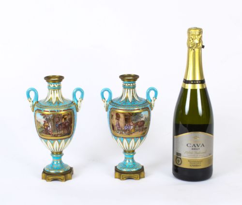 ANTIQUE PAIR OF FRENCH BLEU CELESTE PORCELAIN URNS 19TH CENTURY - ADDITIONAL PHOTO 27