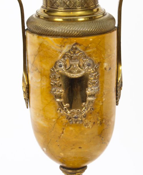 ANTIQUE PAIR FRENCH ORMOLU MOUNTED SIENA MARBLE TABLE LAMPS 19TH CENTURY - ADDITIONAL PHOTO 5