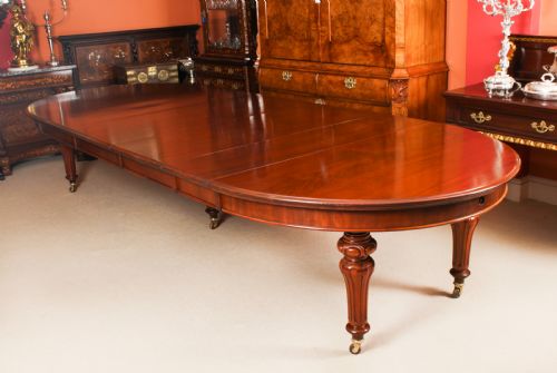 Antique 13ft William IV Oval Flame Mahogany Extending Dining Table 19thc
