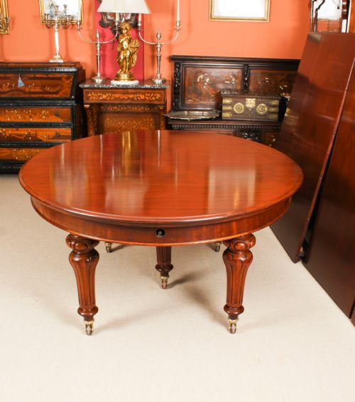 fig 10. Antique 13ft William IV Oval Flame Mahogany Extending Dining Table 19thC