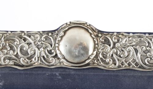 fig 2. Antique Sterling Silver Photo Frame by Henry Matthews 1902 28x22cm