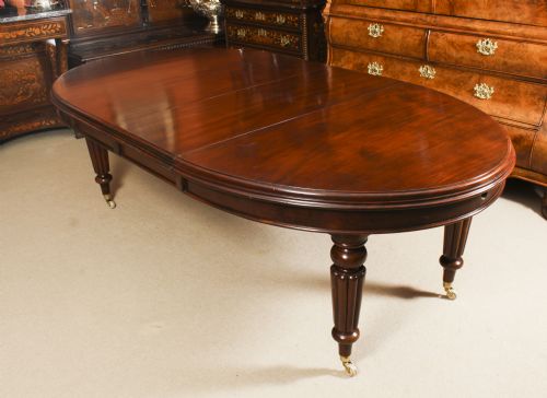 Antique 7ft 9 Victorian Oval Flame Mahogany Extending Dining Table 19thc
