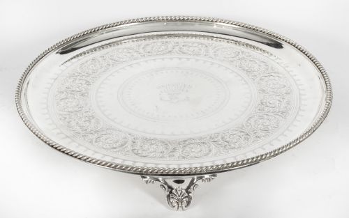 ANTIQUE LARGE ENGLISH VICTORIAN SILVER PLATED SALVER 19TH CENTURY - ADDITIONAL PHOTO 1