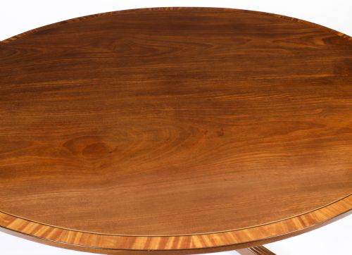 fig 1. Antique 5ft Oval Regency Flame Mahogany Dining Table 19th C