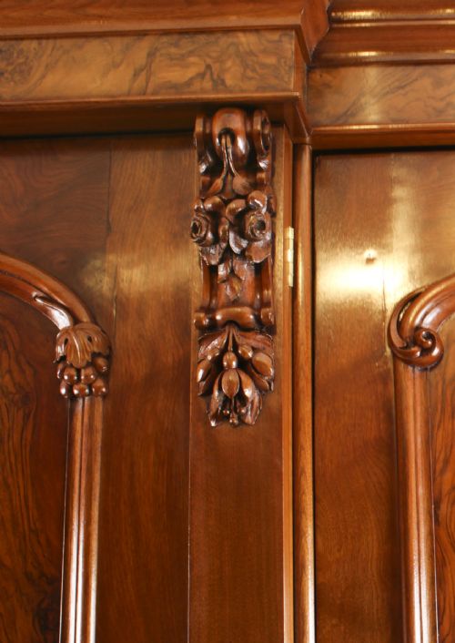 fig 2. Antique Victorian Breakfront Burr Walnut Wardrobe C1870 19th C