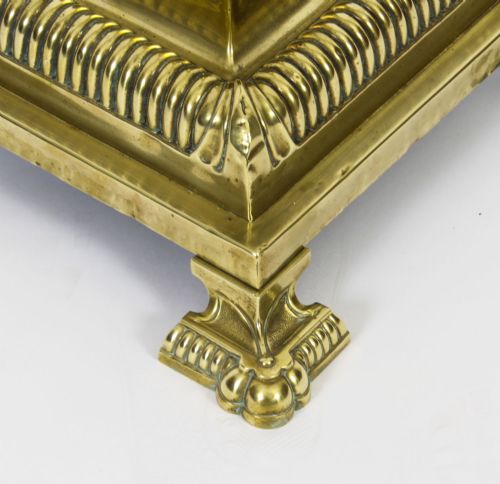ANTIQUE VICTORIAN BRASS CORINTHIAN COLUMN TELESCOPIC STANDARD LAMP 19TH C - ADDITIONAL PHOTO 9