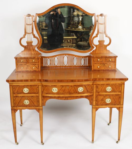 fig 6. Antique Inlaid Satinwood Dressing Table Maple & Co 19th C