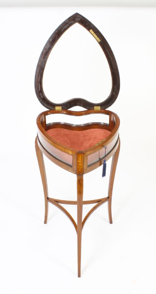 fig 2. Antique Edwardian Heart Shaped Display Bijouterie DisplayTable 19th C