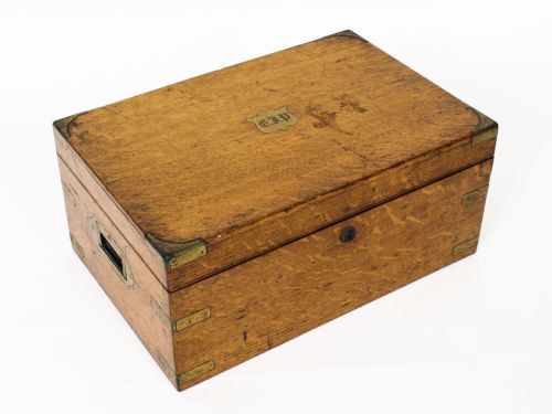 ANTIQUE VICTORIAN BRASS BOUND OAK CIGAR HUMIDOR 19TH CENTURY