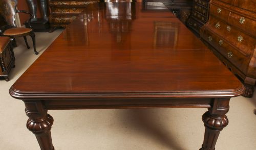 fig 5. Antique William IV 12ft Flame Mahogany Extending Dining Table 19th C