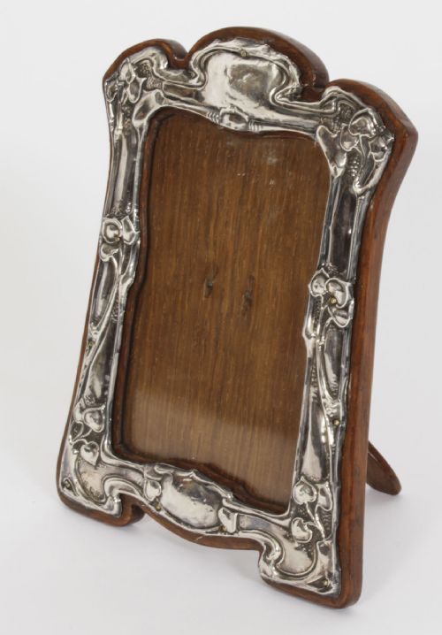 fig 1. Antique Art Nouveau Sterling Silver Photo Frame Dated 1905 20x15cm