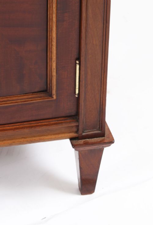 fig 7. Antique Four Door Breakfront Bookcase by Edwards & Roberts 19th C