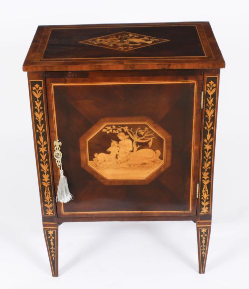 fig 1. Antique Italian Maggiolini Walnut & Marquetry Commodino 18th C
