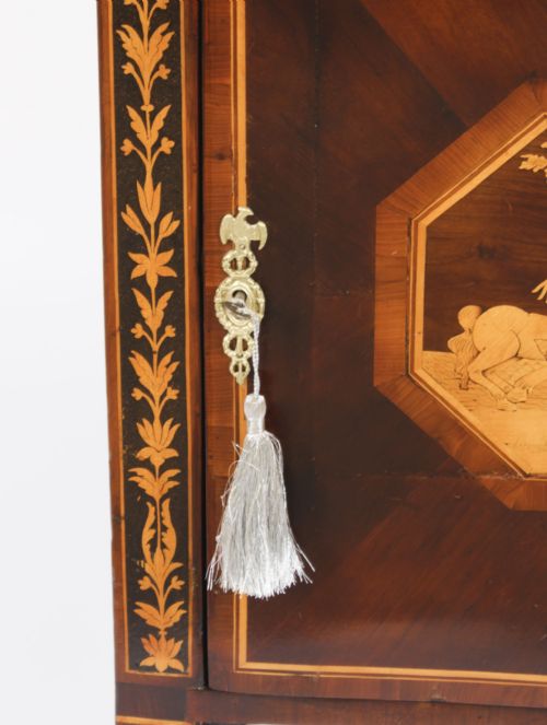fig 3. Antique Italian Maggiolini Walnut & Marquetry Commodino 18th C