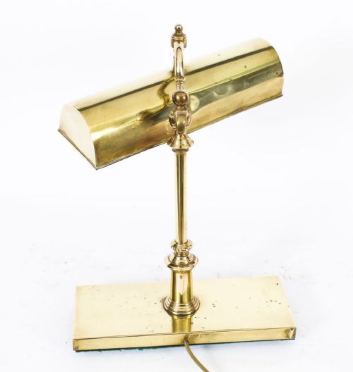 fig 3. Antique Art Deco Artuculated Brass Bankers Lamp Desk Lamp Circa 1920