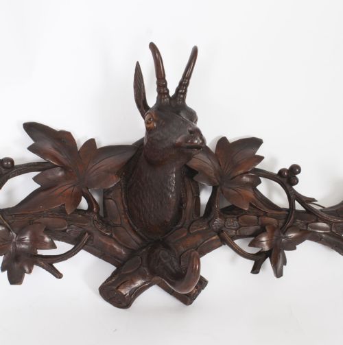 ANTIQUE HAND CARVED BLACK FOREST CHAMOIS GOAT'S HEAD HAT COAT RACK 19TH C - ADDITIONAL PHOTO 6