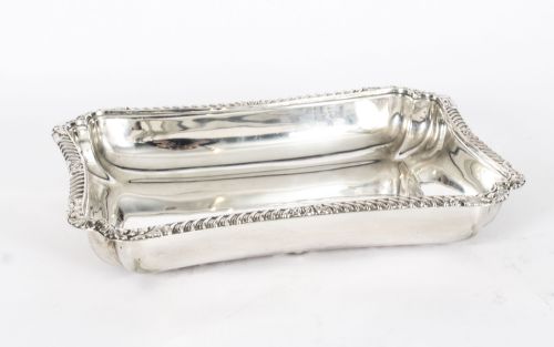 ANTIQUE PAIR SILVER PLATED ENTREE DISHES WALKER AND HALL CIRCA 1860 - ADDITIONAL PHOTO 14