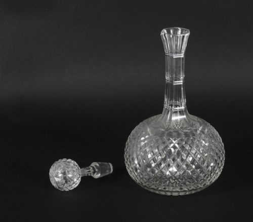 ANTIQUE PAIR ETCHED GLASS DECANTERS AND STOPPERS 19TH CENTURY - ADDITIONAL PHOTO 5