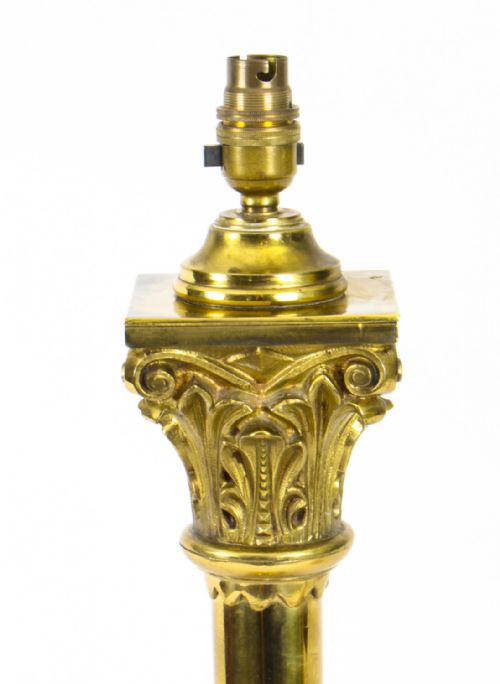 ANTIQUE VICTORIAN BRASS CORINTHIAN COLUMN TABLE LAMP 19TH C - ADDITIONAL PHOTO 4
