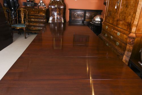 fig 4. Antique William IV 13 ft Flame Mahogany Extending Dining Table 19th C