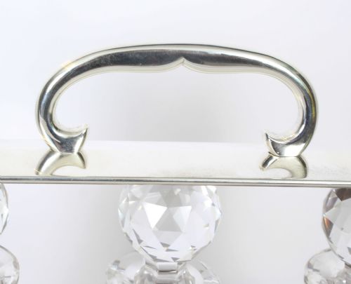fig 3. Antique Betjemann’s Oak Three Cut Crystal Decanter Tantalus C1870 19th C